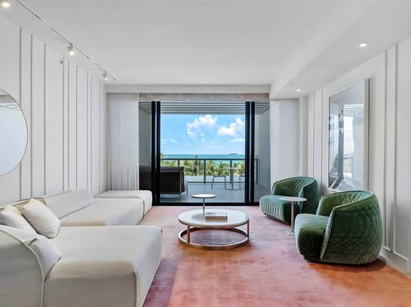 Seabreeze Retreat Unit 532 Direct Ocean Studio at the W Hotel So