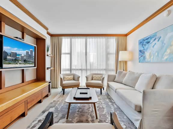 2/2 Carillon Wellness Resort  605