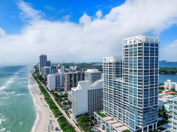 2/2 Carillon Wellness Resort  605